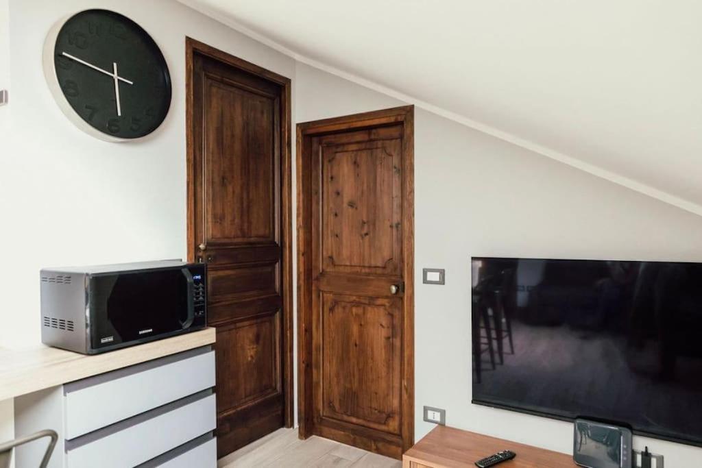 Casa Savo - Parcheggio Gratuito Nella Blu Area Lägenhet Genua Exteriör bild