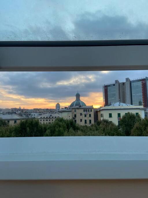 Casa Savo - Parcheggio Gratuito Nella Blu Area Lägenhet Genua Exteriör bild